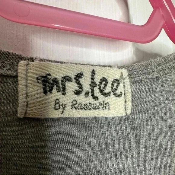 Mrs. Tee Cardigan Grey  Size Large - Picture 6 of 16